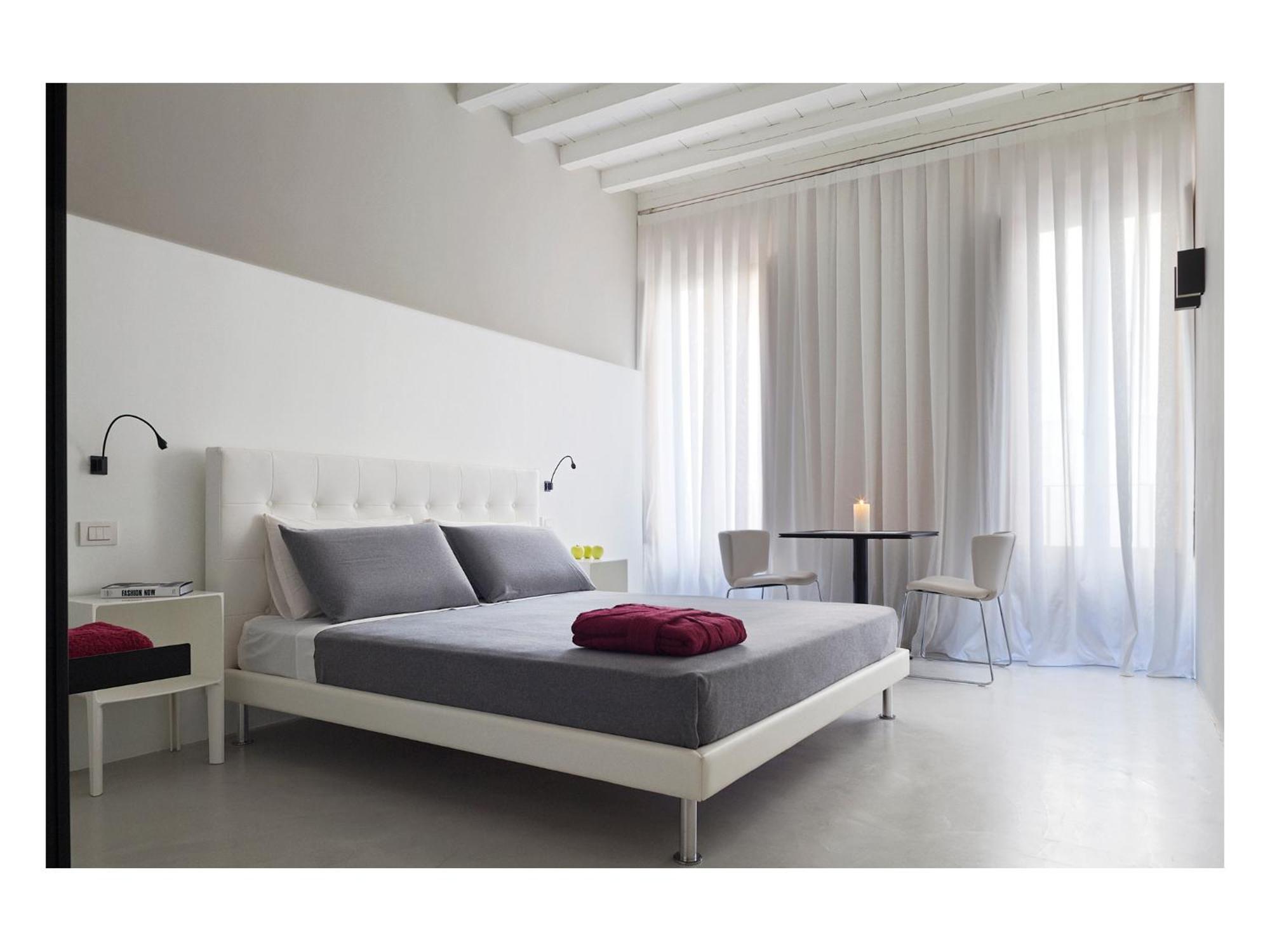 Deluxe Room,297996568:JPEG